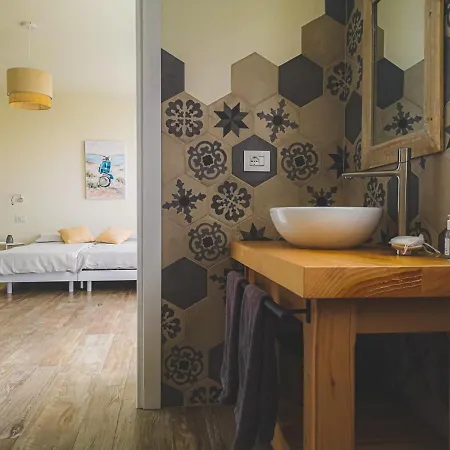 Al Tirabuson Guest house Nizza Monferrato
